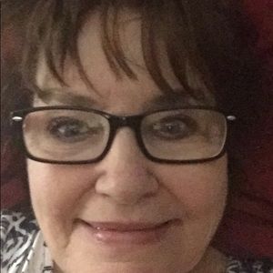 Meet your Posher, Liza